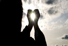 恩比德赛季报销。。。乔治官宣退出!!!.